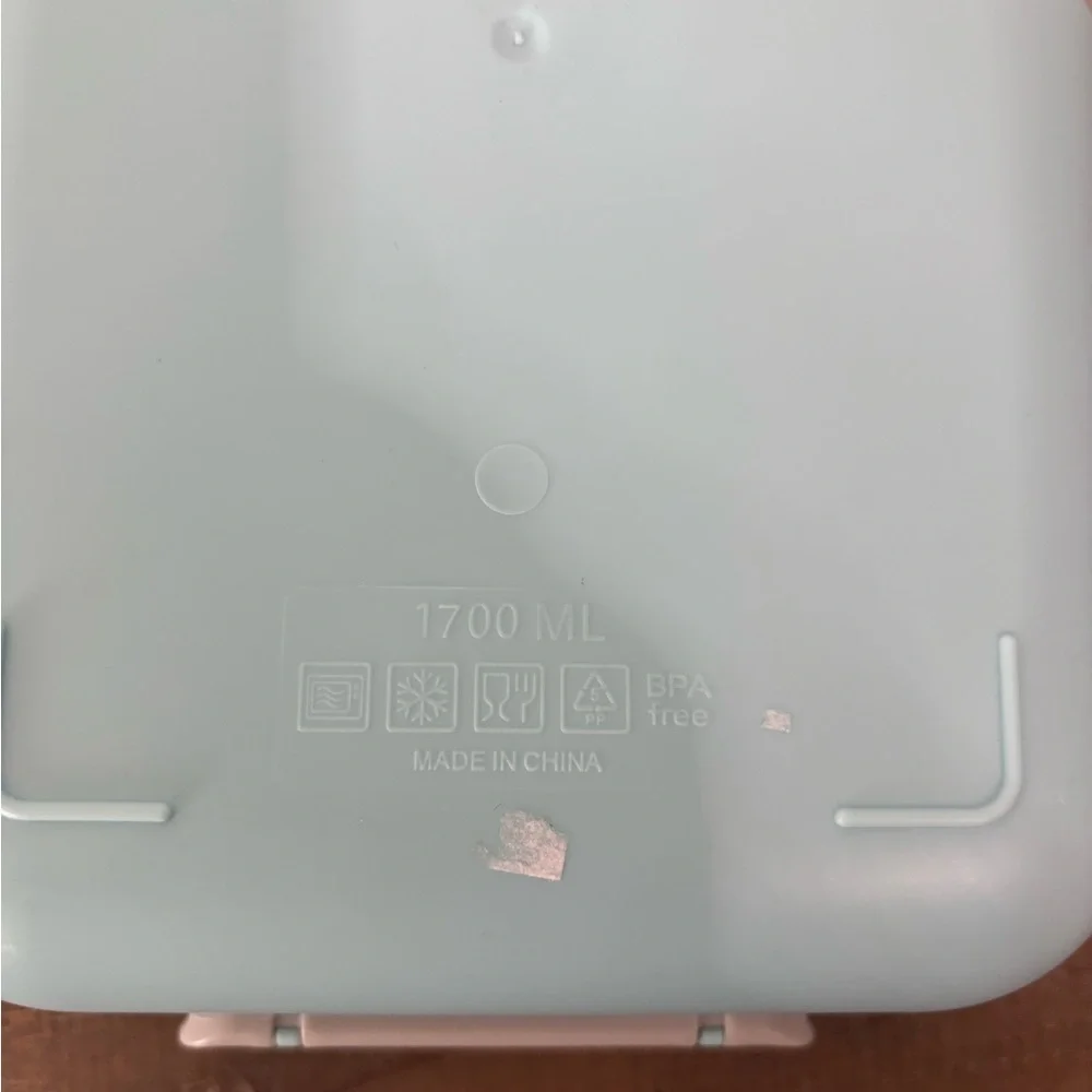 Russ Teal and Gray Food Storage Container - Picture 5 of 6